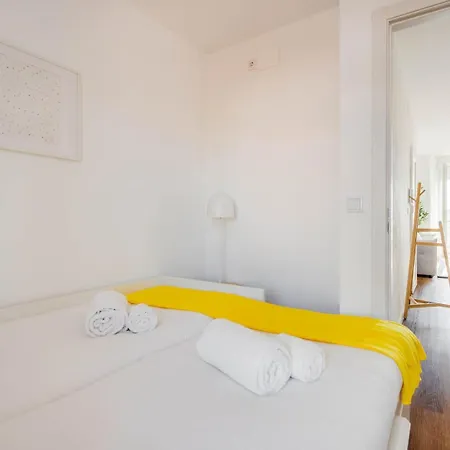 Daire Guestready - Captain's 3d Near Alfama Lisboa