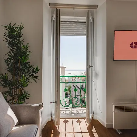 Guestready - Captain's 3d Near Alfama Appartamento Lisbona